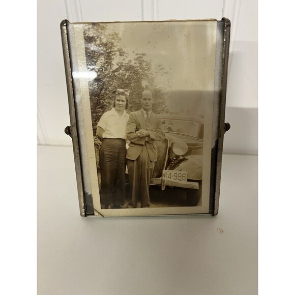 Vintage Mens Leather Travel Toiletry Kit. 8 Pieces Inc. Mirror w/Stand, Brushes - Picture 4 of 12